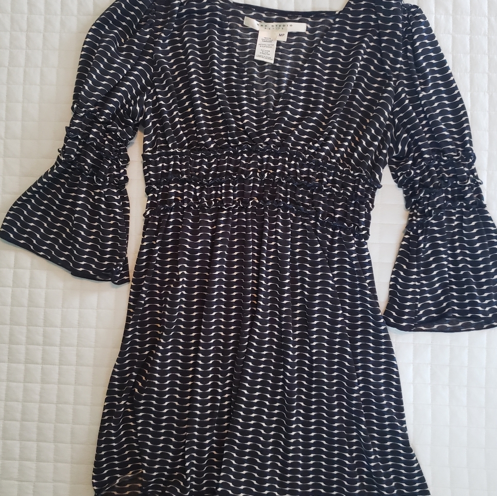 Max studio black and white top 3/4 length sleeves